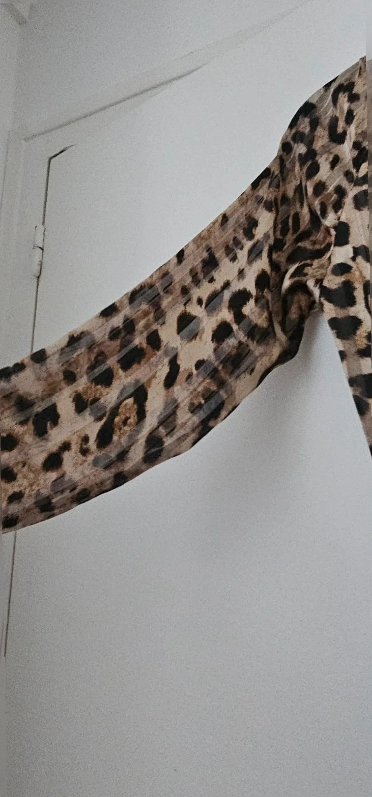 Robe imprimé léopard, Manches longues – Tendance – taille S / 36 / 8 3