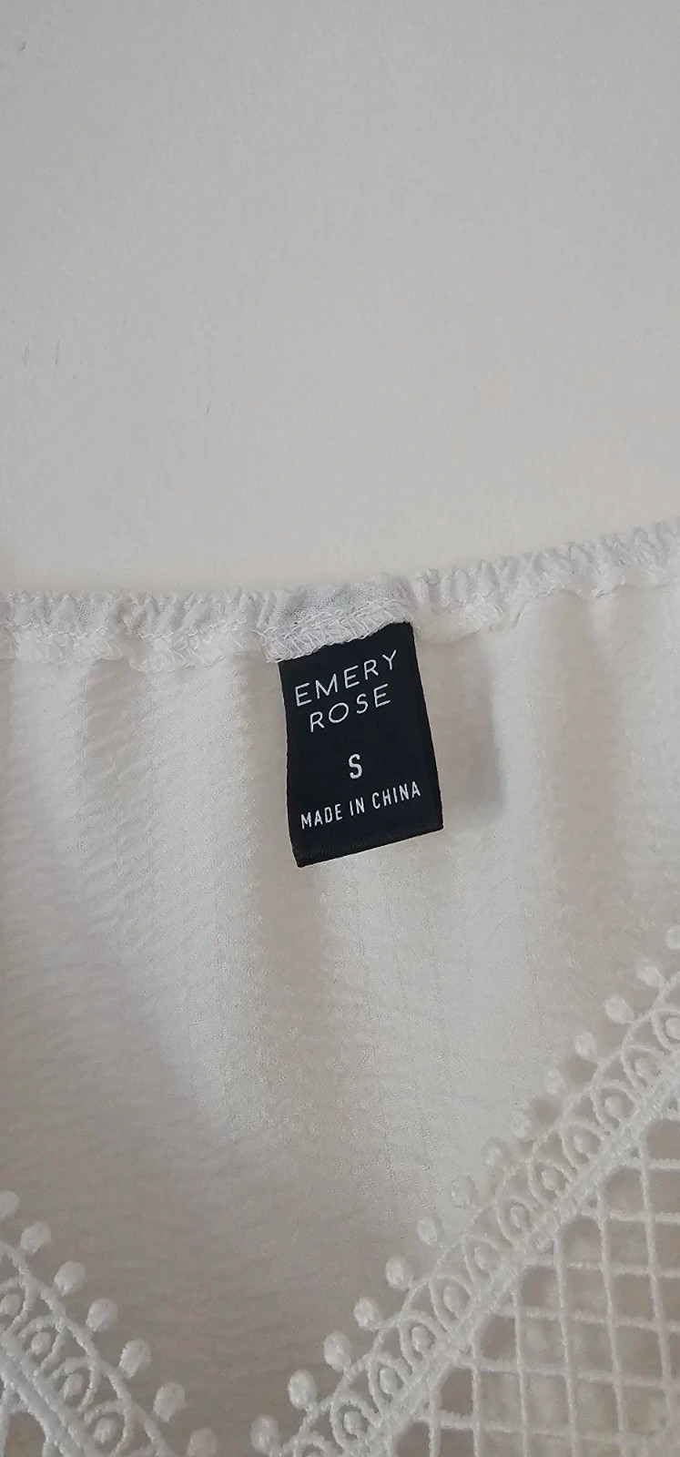 Robe fleurie Emery Rose – Taille S – Emery Rose – taille S / 36 / 8 2