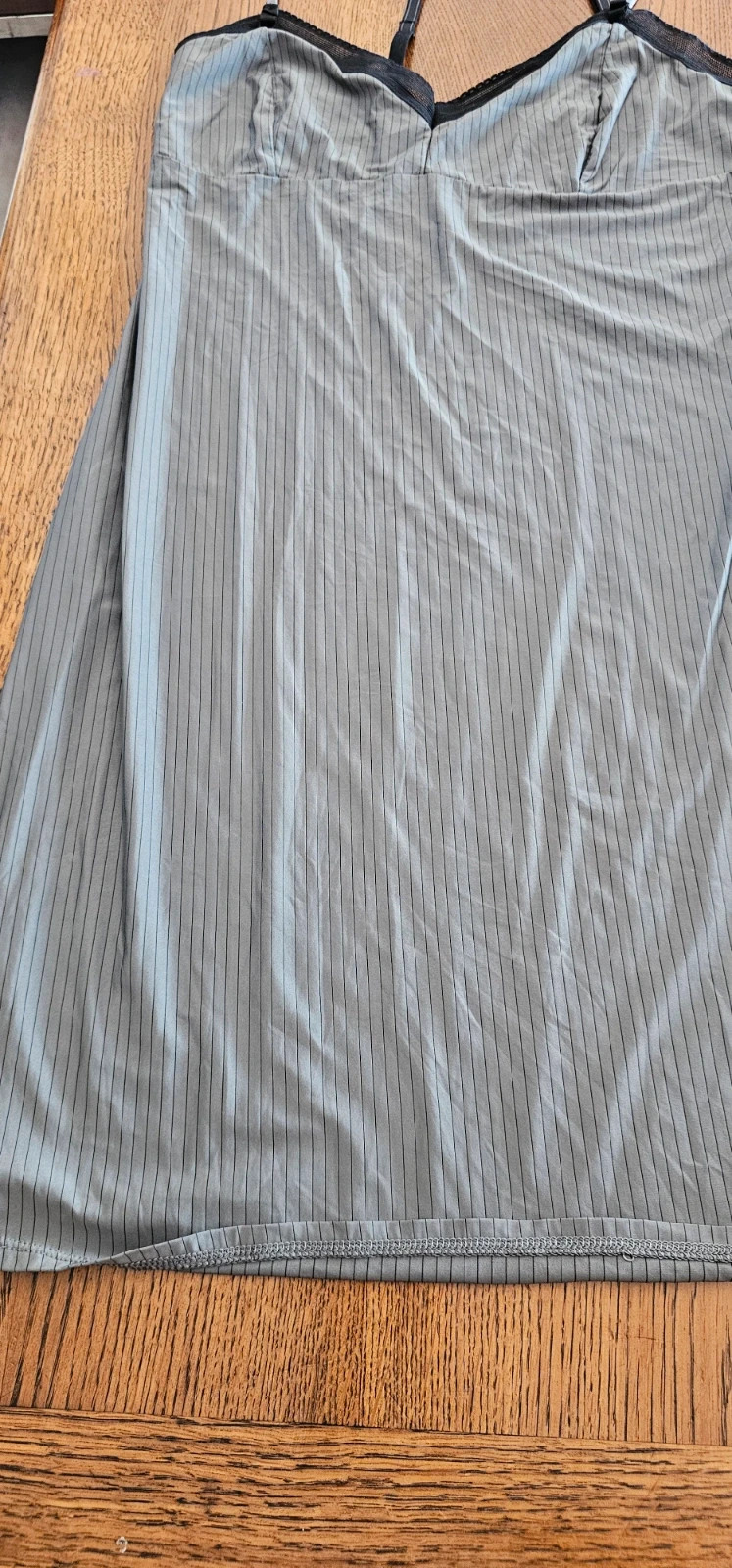 Robe nuisette grise à fines rayures – Fashion – taille Taille unique 2