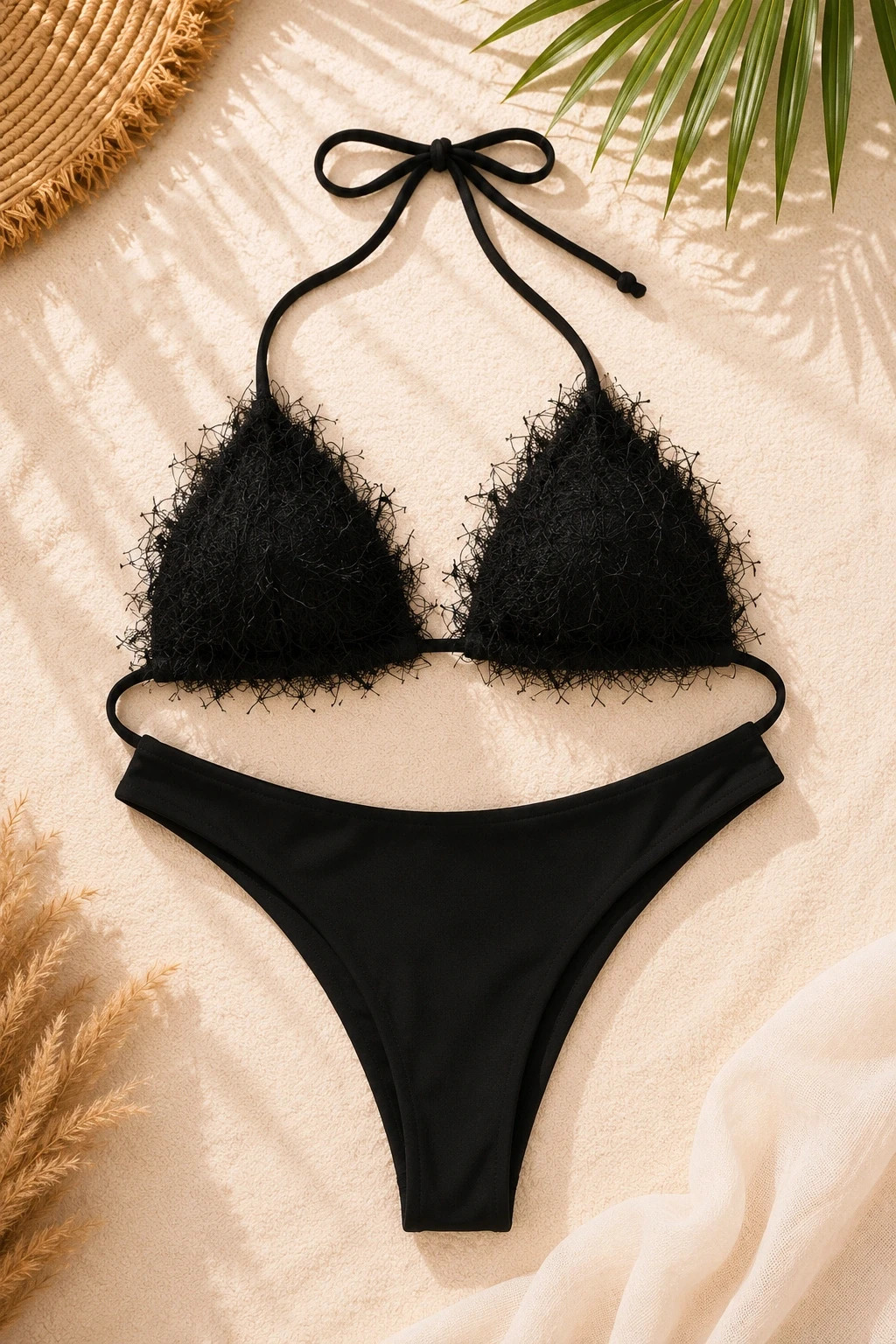 Maillot de bain 2 pièces noir effet plume – Taille 36 – Neuf avec étiquette 🖤