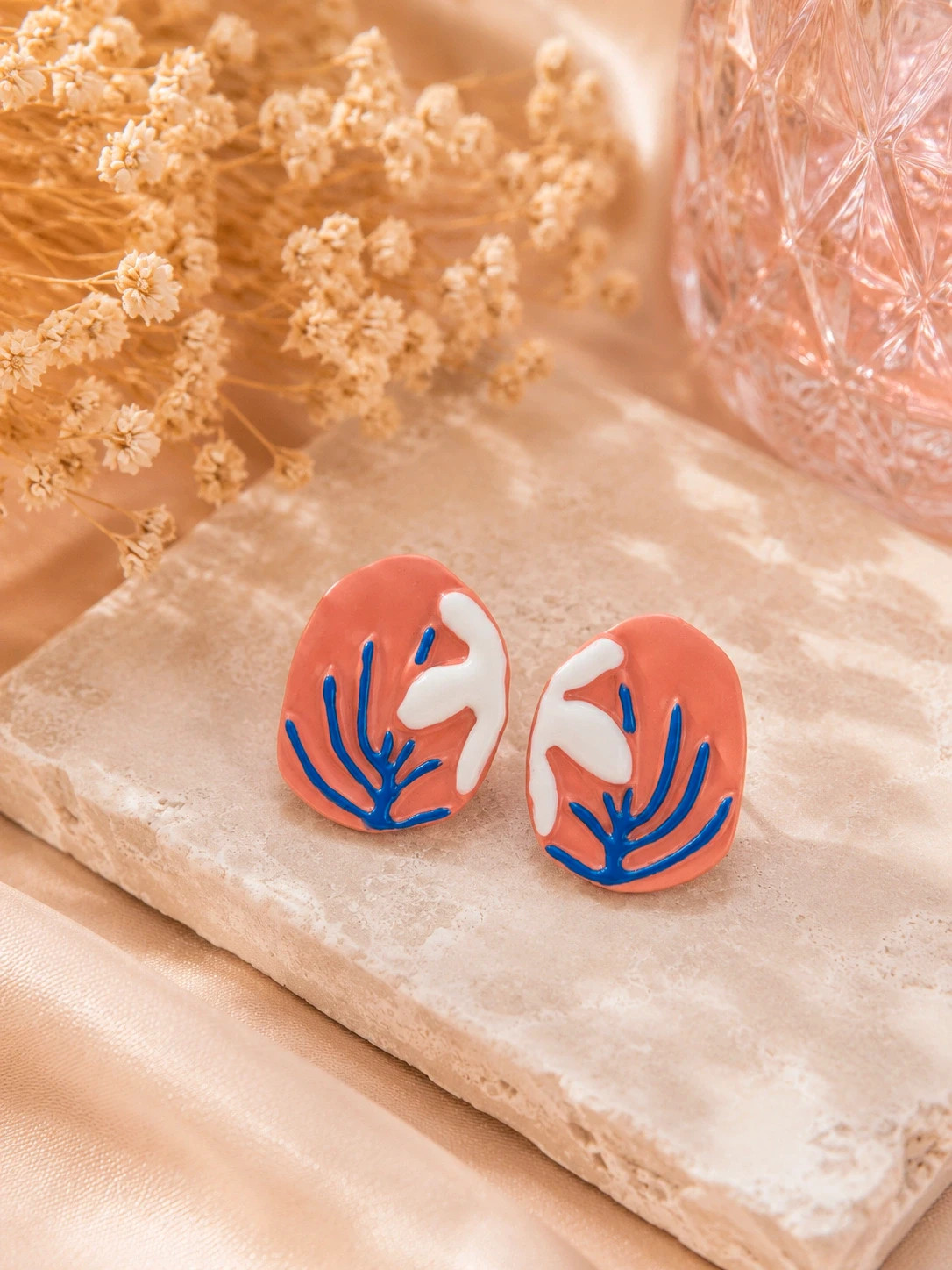 Boucles d'oreilles fantaisie corail et bleu – Handmade Beauty