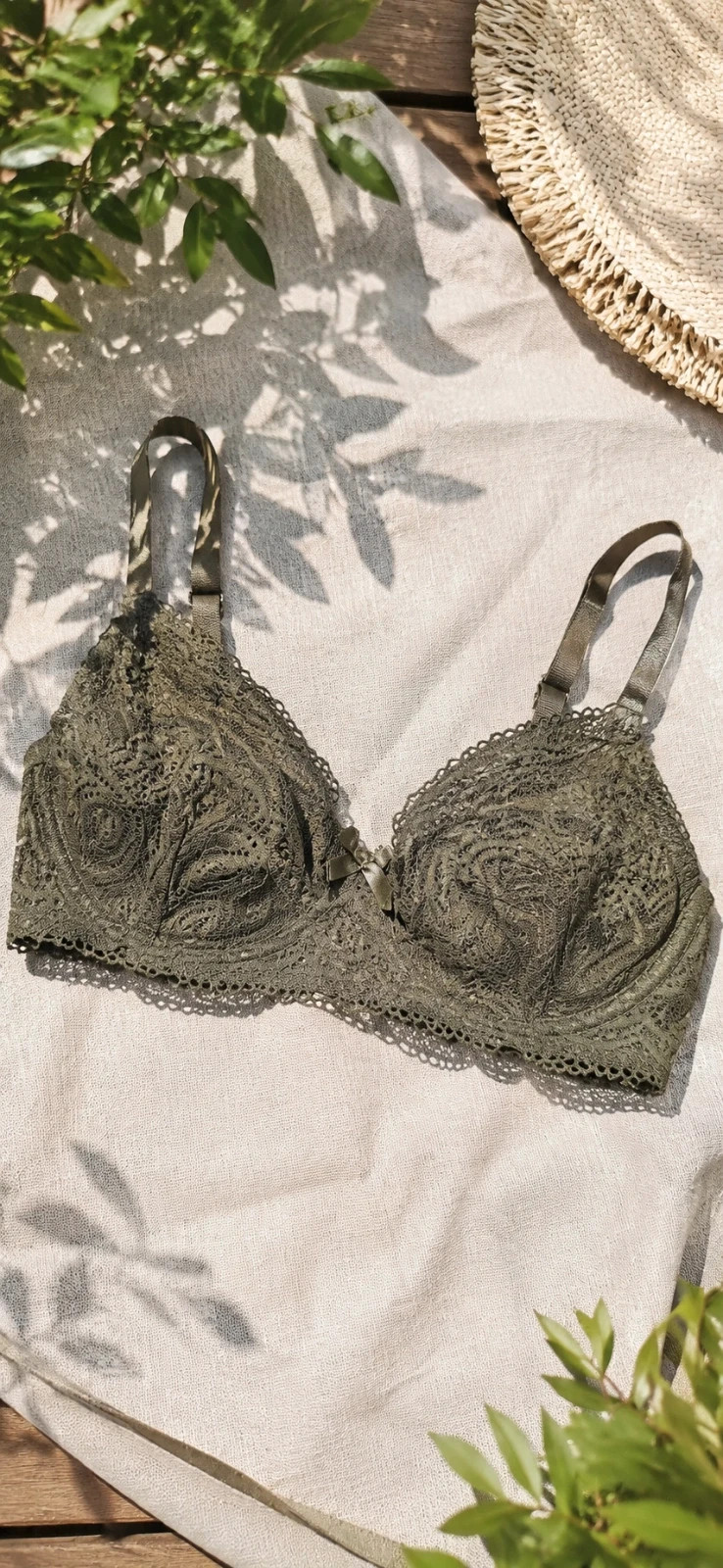 Soutien-gorge dentelle Gémo kaki taille 100C