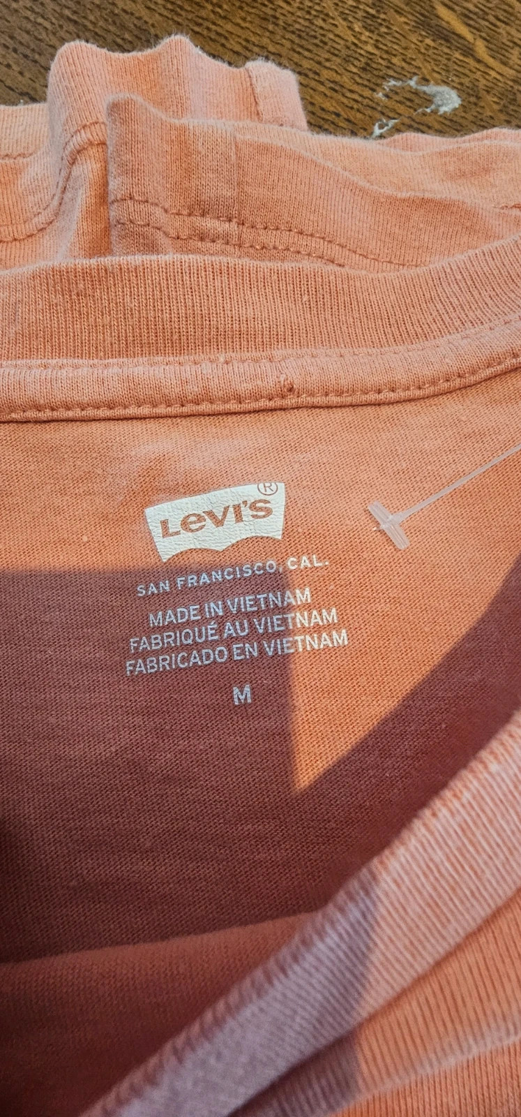 T-shirt Levi's rose saumon femme – Taille M – Levi's – taille M / 38 / 10 2