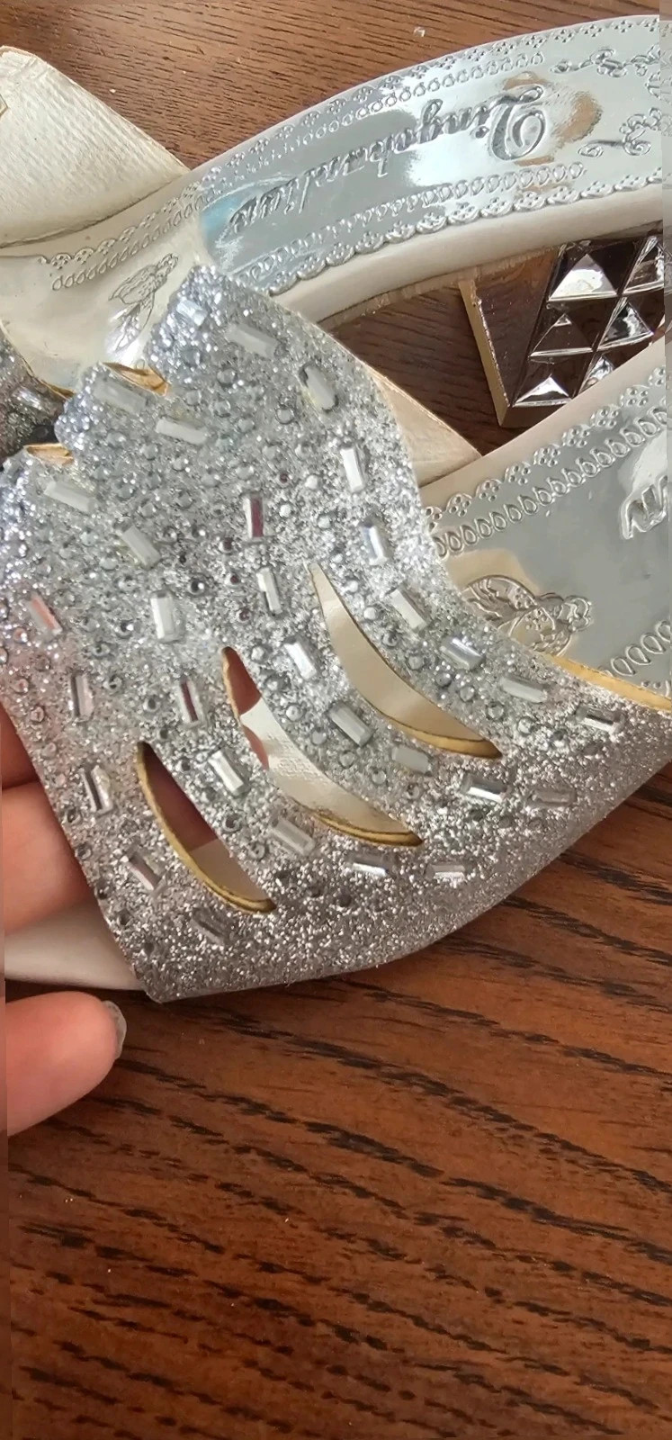 Sandales à Talons argentées brillantes – taille 37 – Tendance – taille 37 5