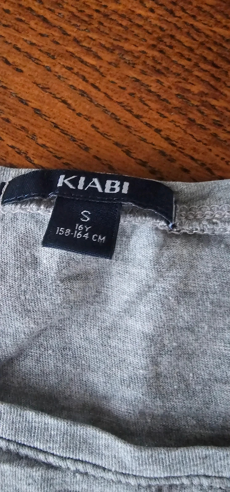 T-shirt gris imprimé – Kiabi – Taille S – Kiabi – taille S 2