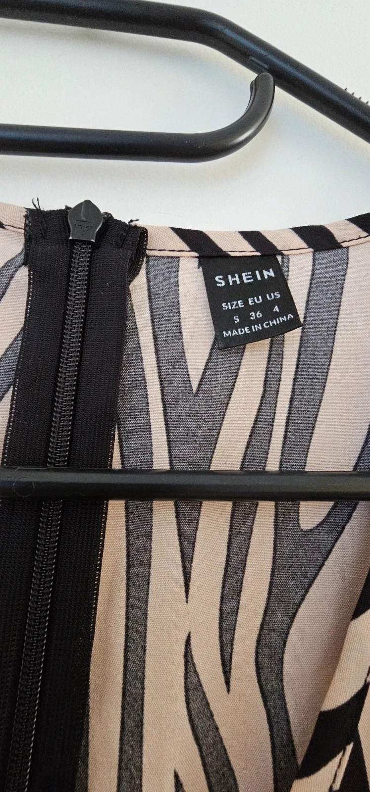 Robe portefeuille zébrée SHEIN – taille 36 – Shein – taille S / 36 / 8 4