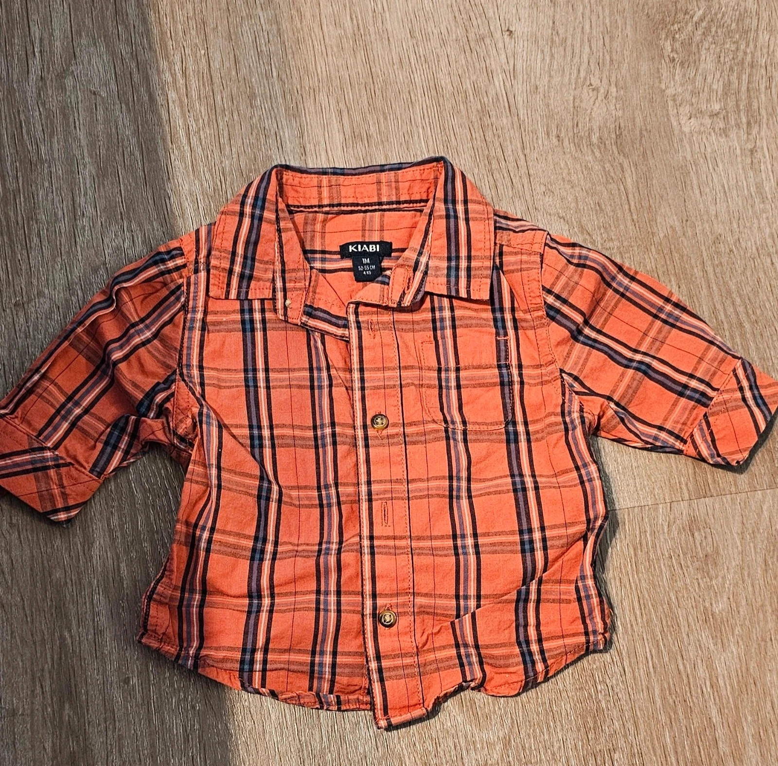 Chemise à carreaux rouges – Kiabi – 1 mois