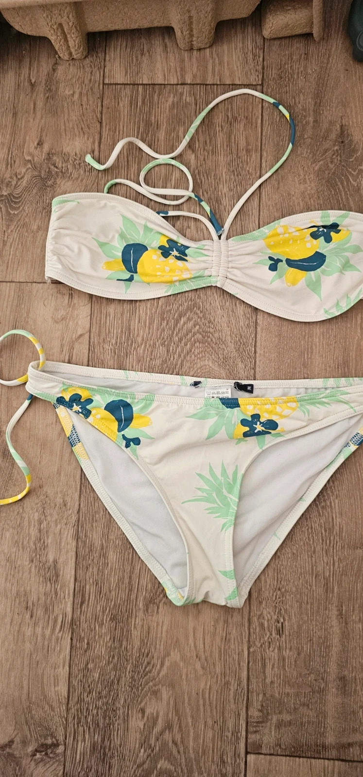 Maillot de bain 2 pièces imprimé ananas – Taille M – taille M / 38 / 10 2