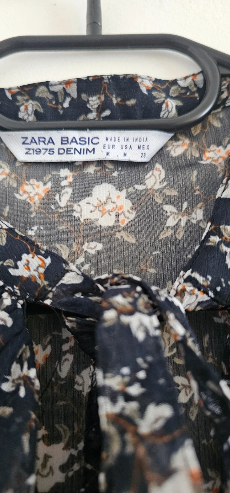 Blouse fluide fleurie Zara Basic – Taille M – Zara – taille M / 38 / 10 2