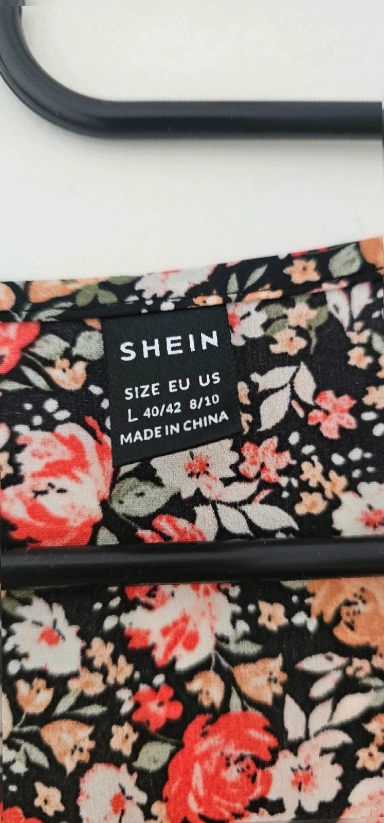 Robe Fluide fleurie Shein – Taille L (40/42) – Shein – taille L / 40 / 12 3