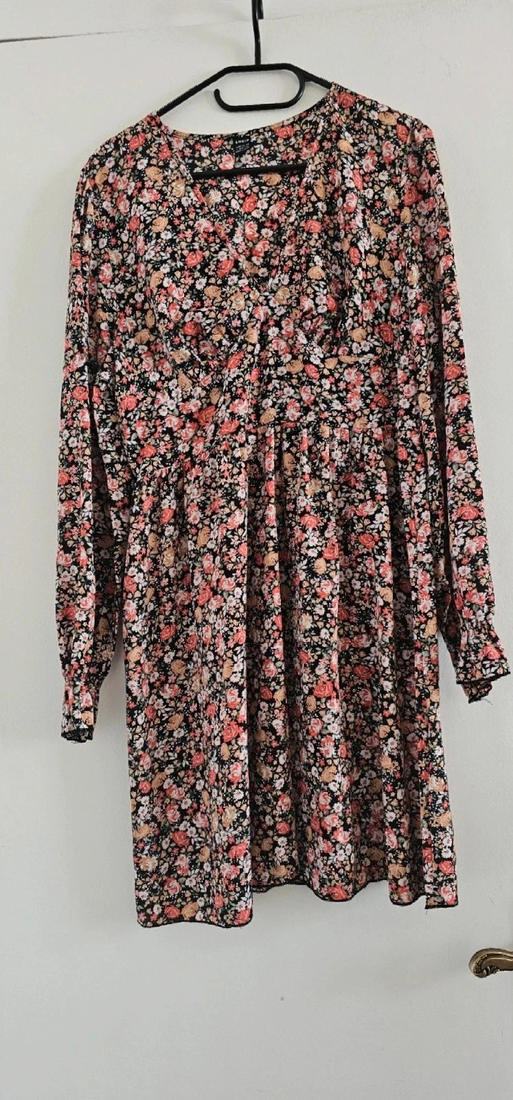 Robe Fluide fleurie Shein – Taille L (40/42) – Shein – taille L / 40 / 12 2