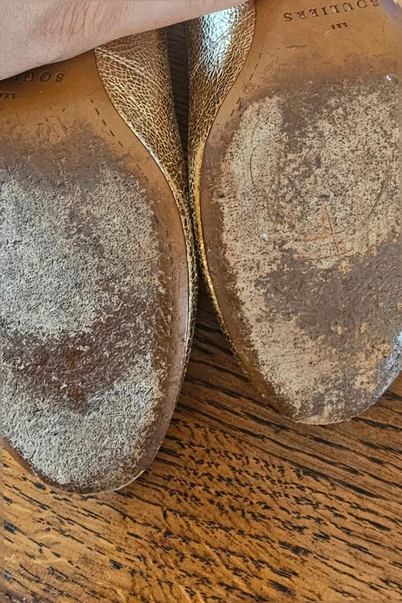 Escarpins dorés Les Souliers sézane – Taille 38 – Sézane – taille 38 4