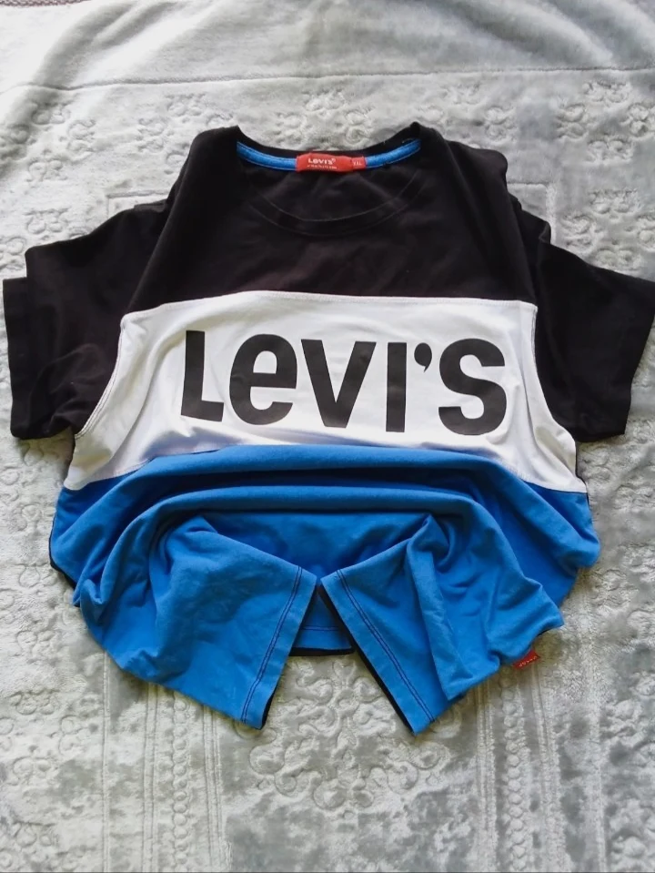Camiseta levi's
