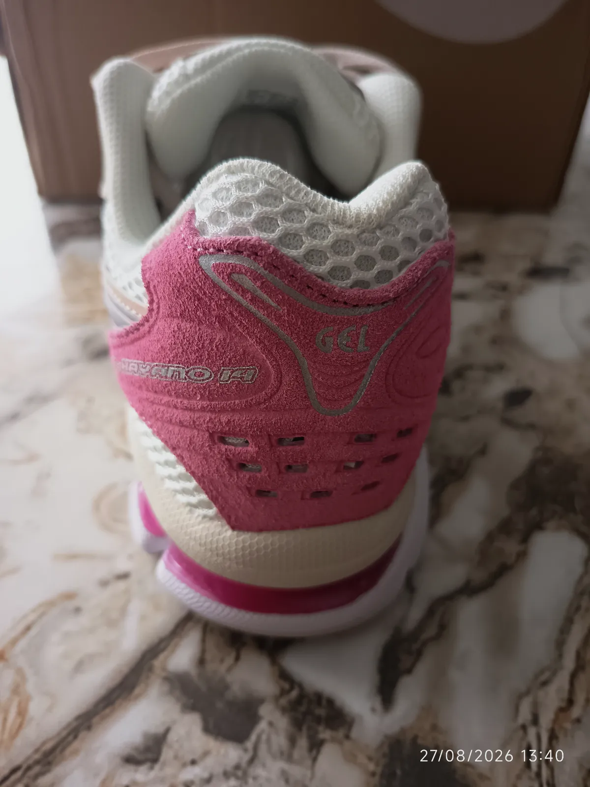 Baskets Asics Gel-Kayano 14 roses et blanches – Asics – taille EU 40 4