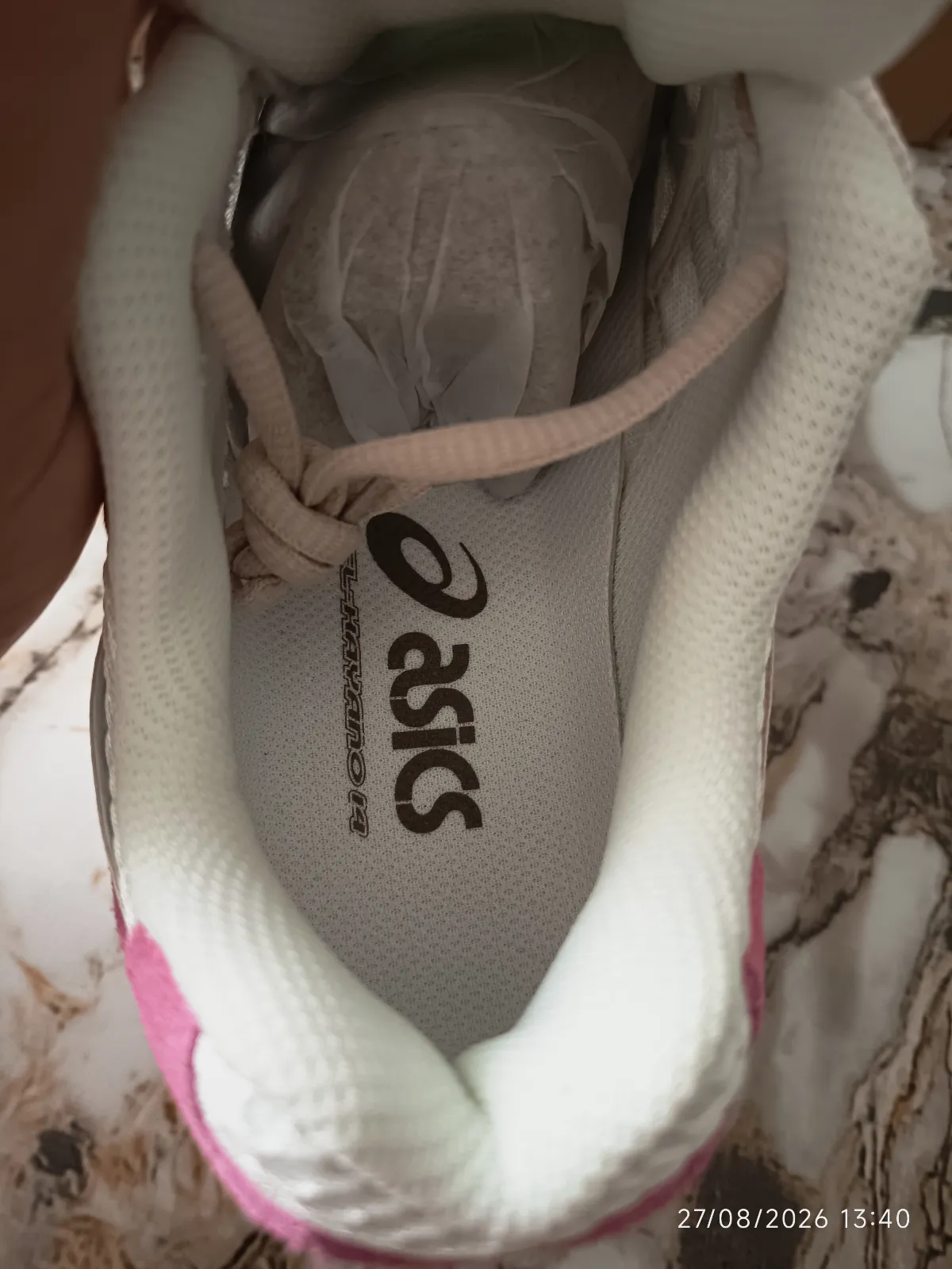 Baskets Asics Gel-Kayano 14 roses et blanches – Asics – taille EU 40 5