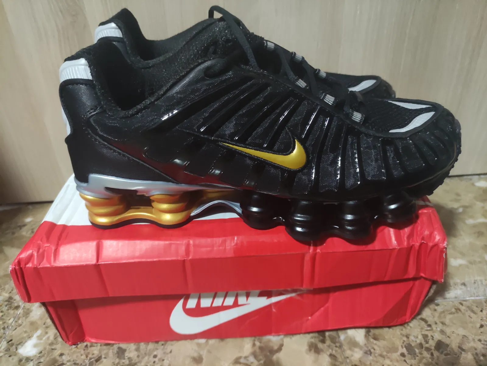 Nike Shox TL 