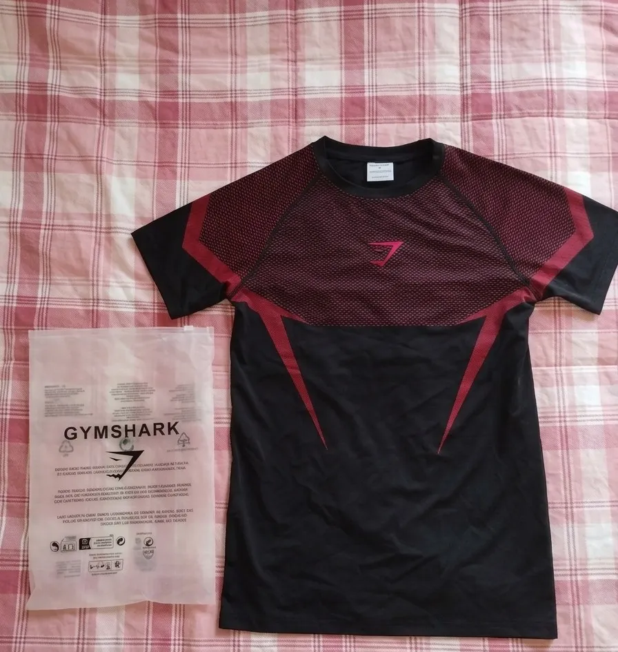 Gymshark short de sport noir et rose S 3
