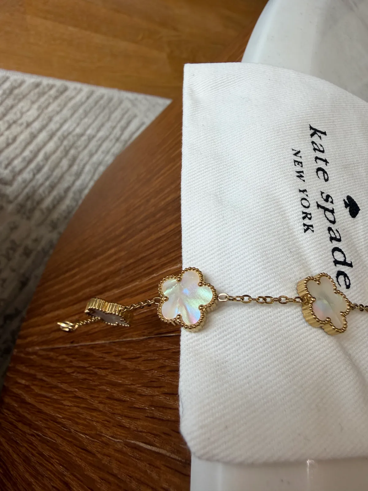 Kate Spade Clover Gold Mother-of-Pearl bracelet 3