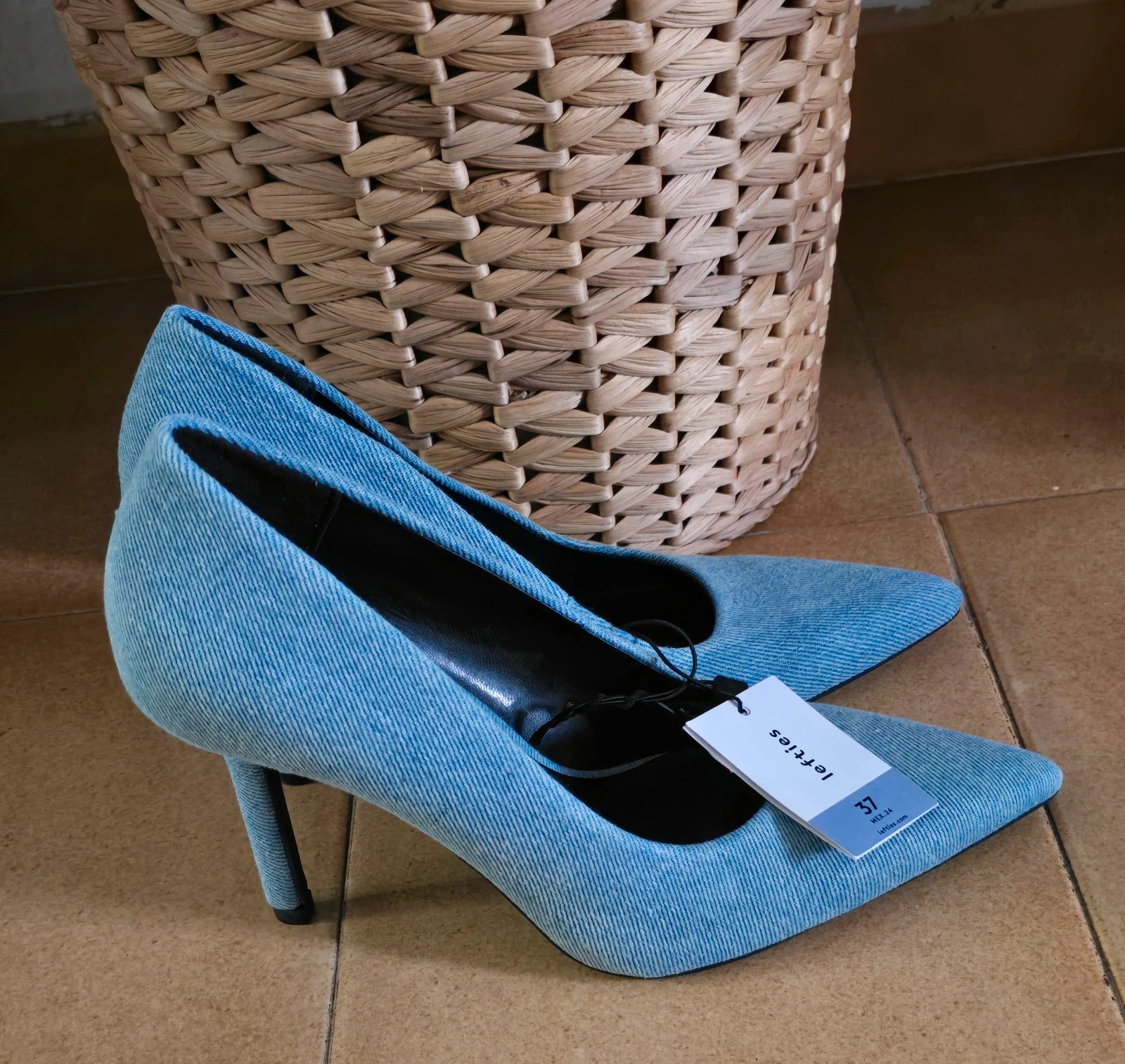 Zapatos tacón Lefties Talla 37 – Lefties – taille 37 2