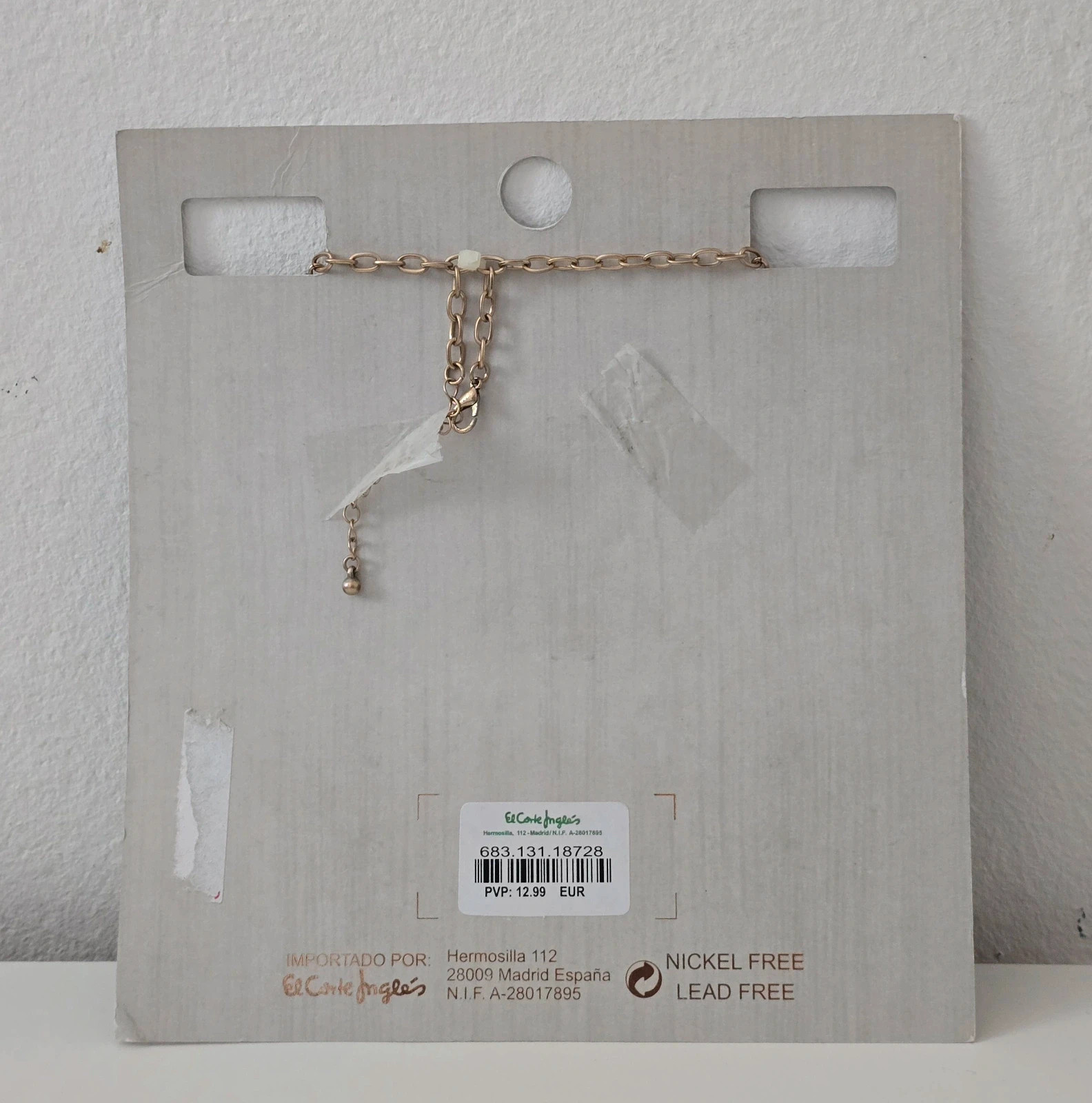 Formula Joven Colgante hojas doradas – Fórmula Joven 3