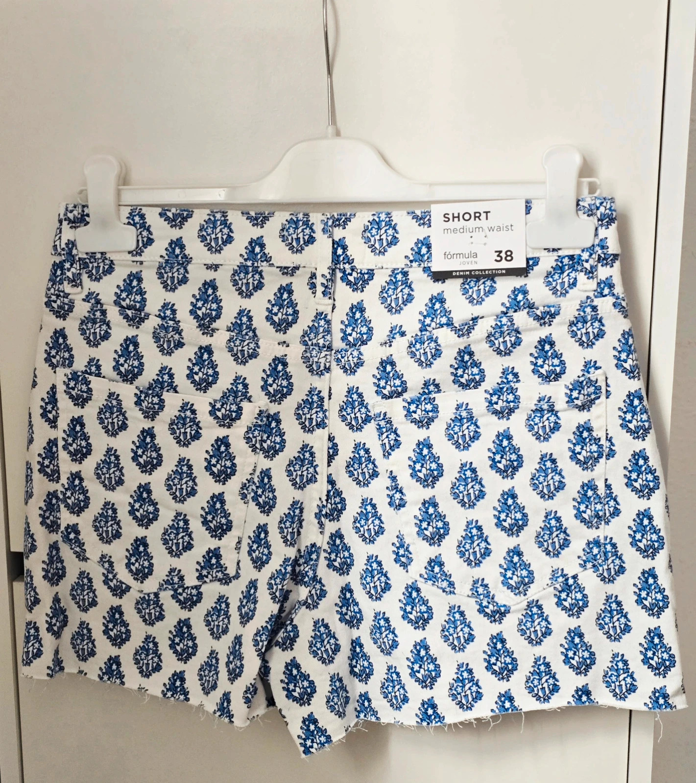 Short denim estampado Talla 38 – Fórmula Joven – taille M / 38 / 10 2