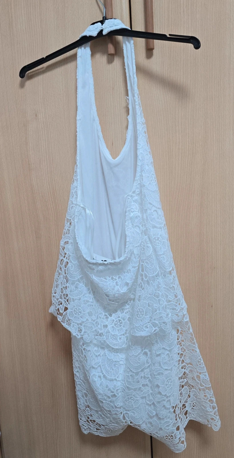 Mono corto encaje cuello halter Talla 40 – Fórmula Joven – taille L / 40 / 12 2