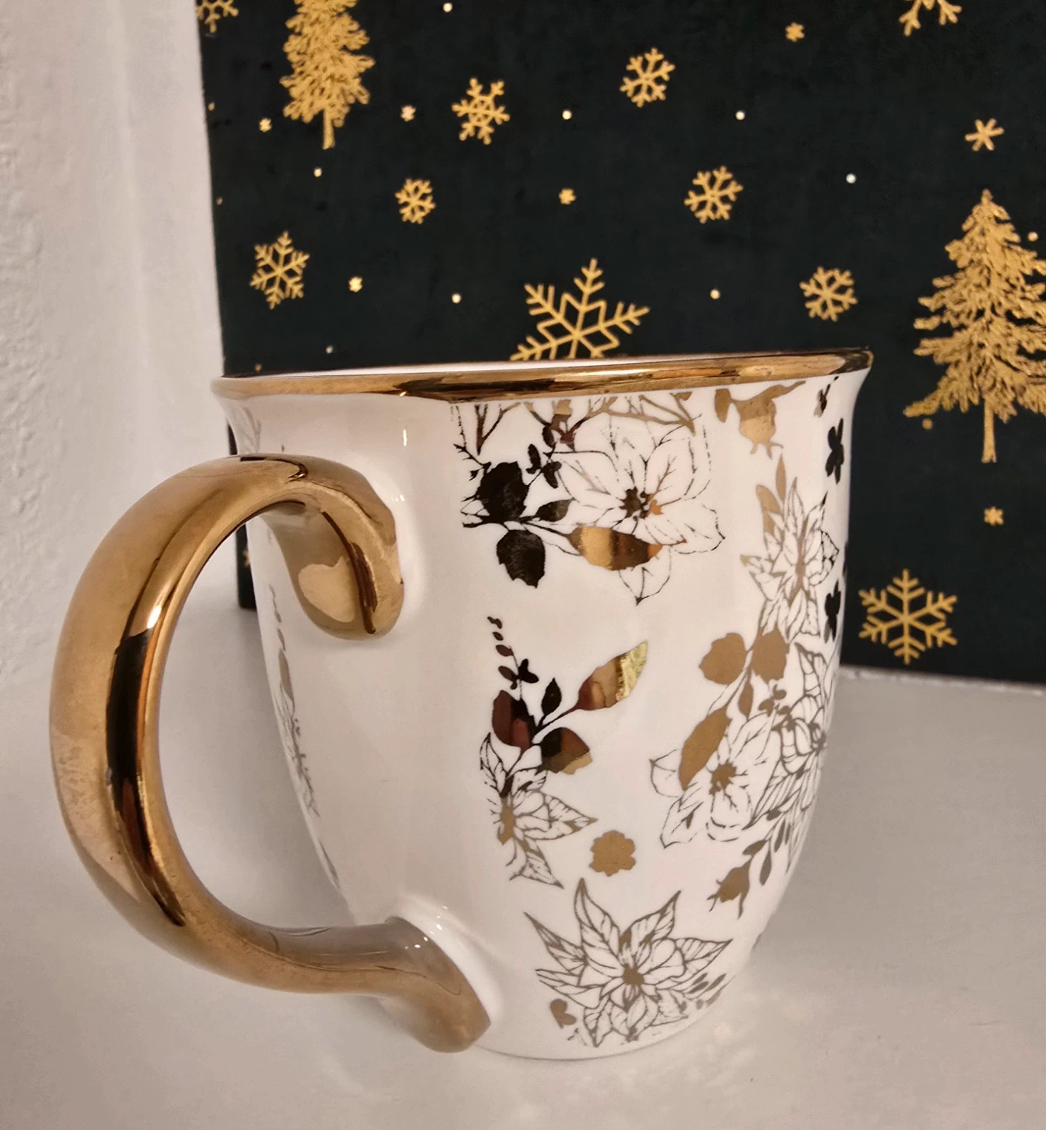 Taza Navideña Floral – Home Collection 2