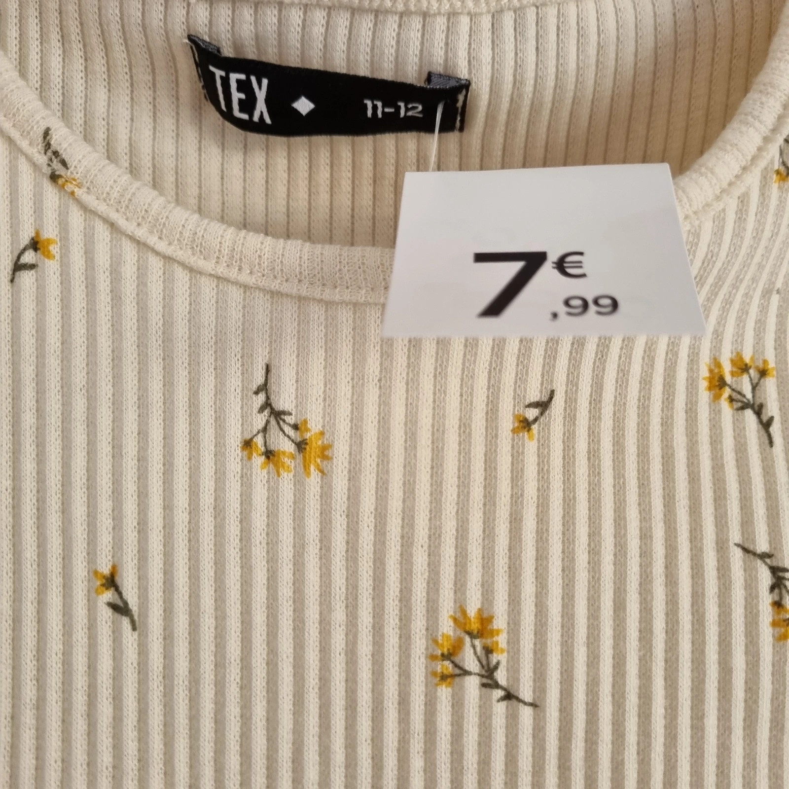 Lote de camisetas Niñas 👧 – TEX – taille 12 ans / 152 cm 3