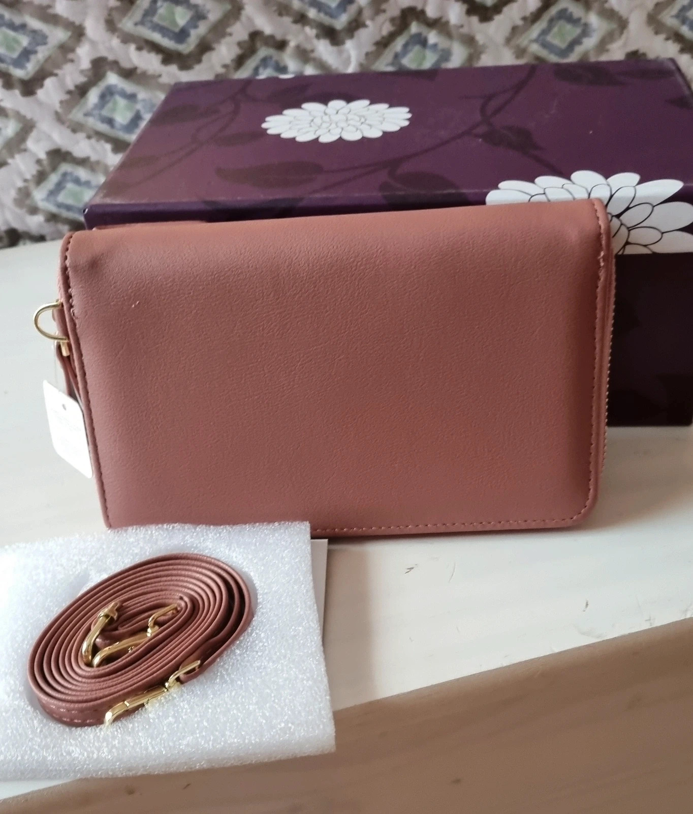 Bonita cartera cuelga móvil – Ale-Hop 2
