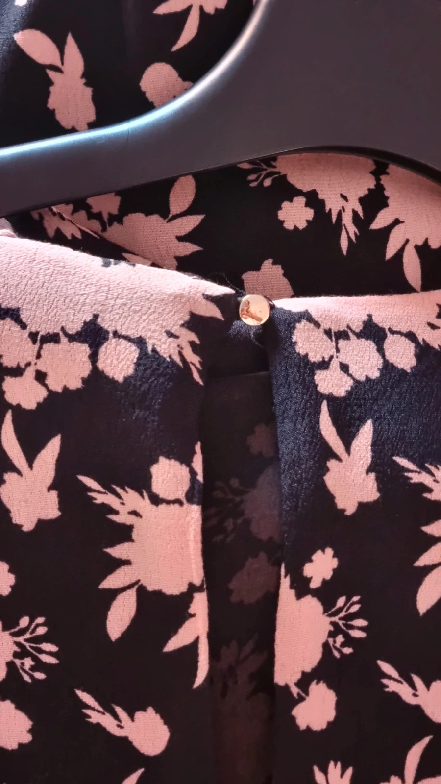 Precioso vestido midi Fórmula Joven – Fórmula Joven – taille S / 36 / 8 5