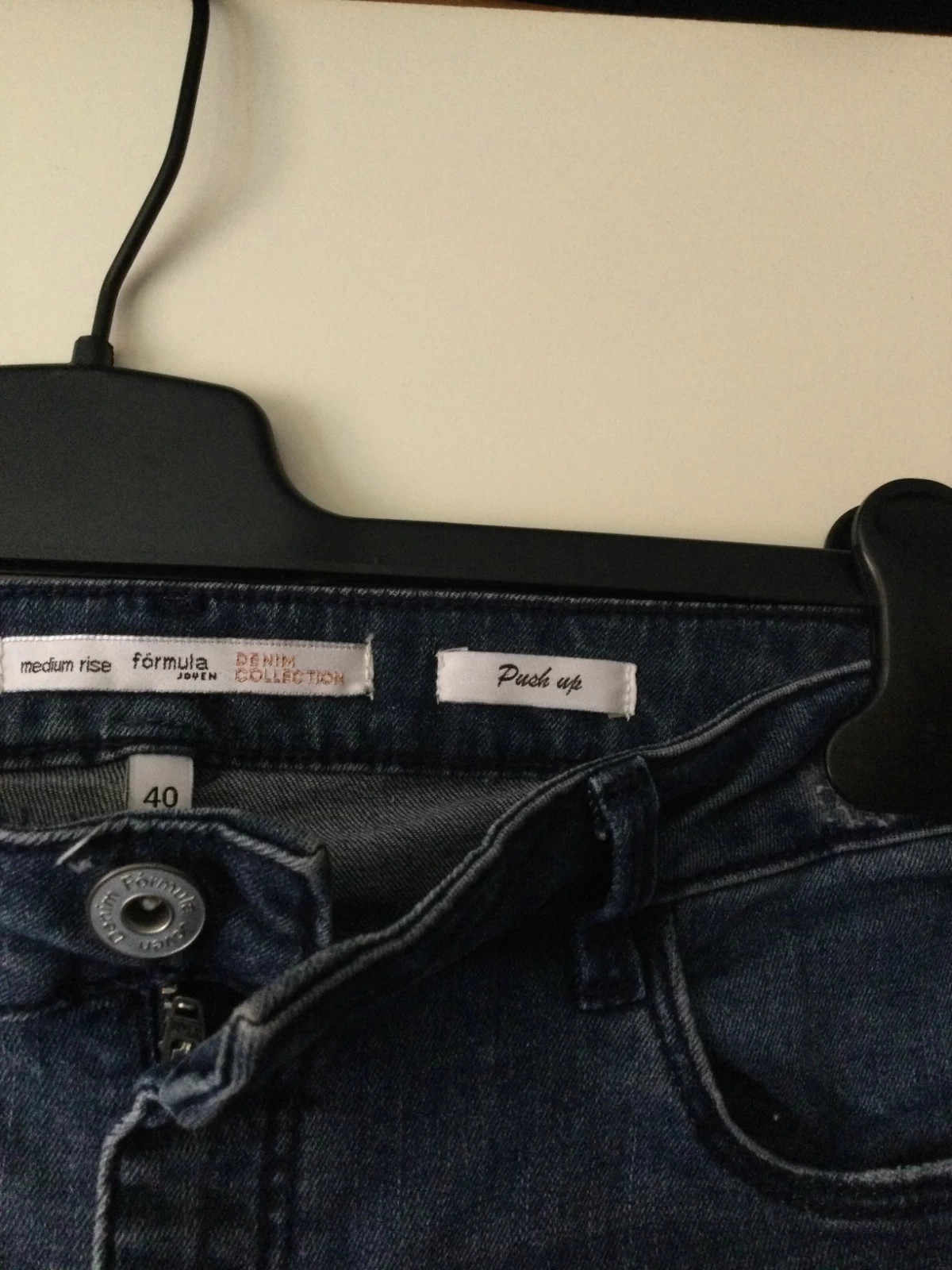 Pantalón vaquero Push-up🌸 – Fórmula Joven – taille L 3