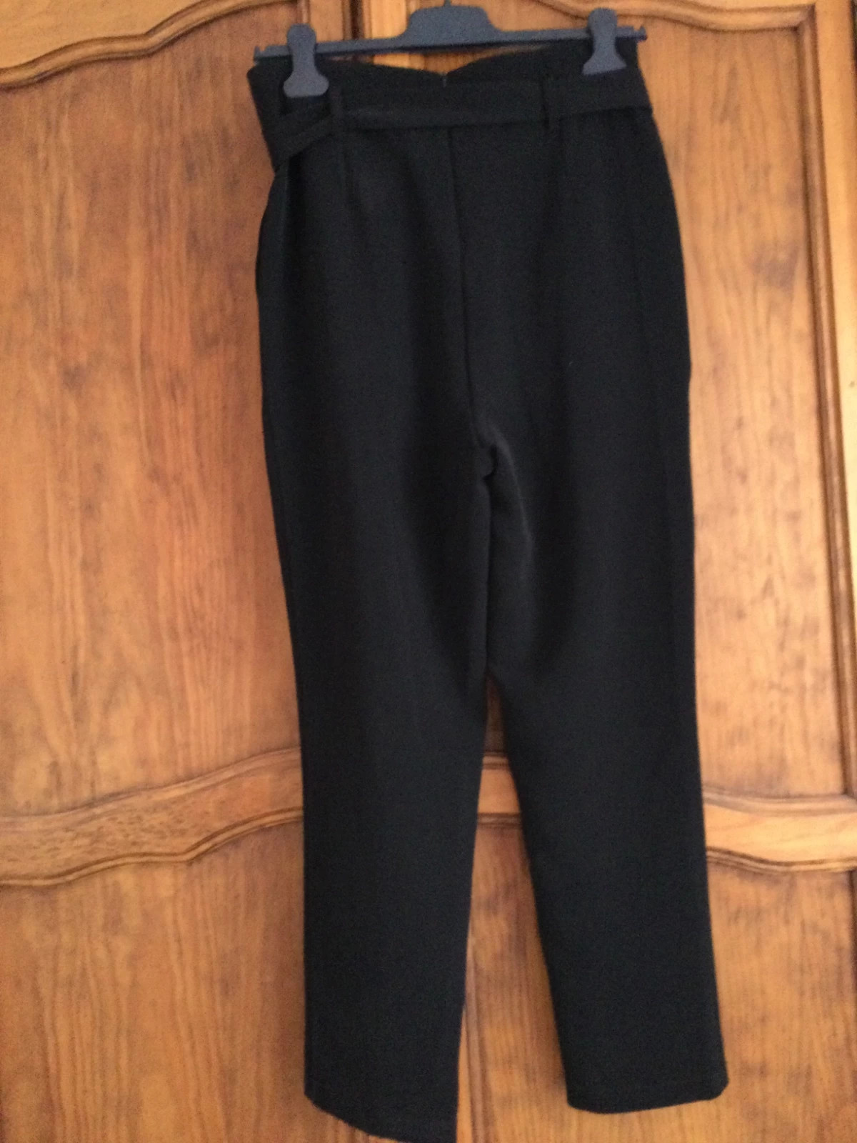 Pantalón negro fruncido 🌸 – Fórmula Joven – taille M / 38 / 10 2