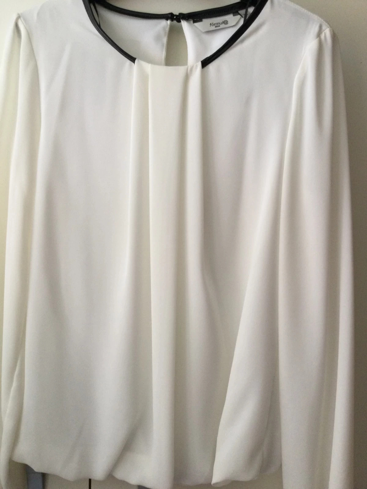 Blusa en tono crema a estrenar 💖 – Fórmula Joven – taille M / 38 / 10 3