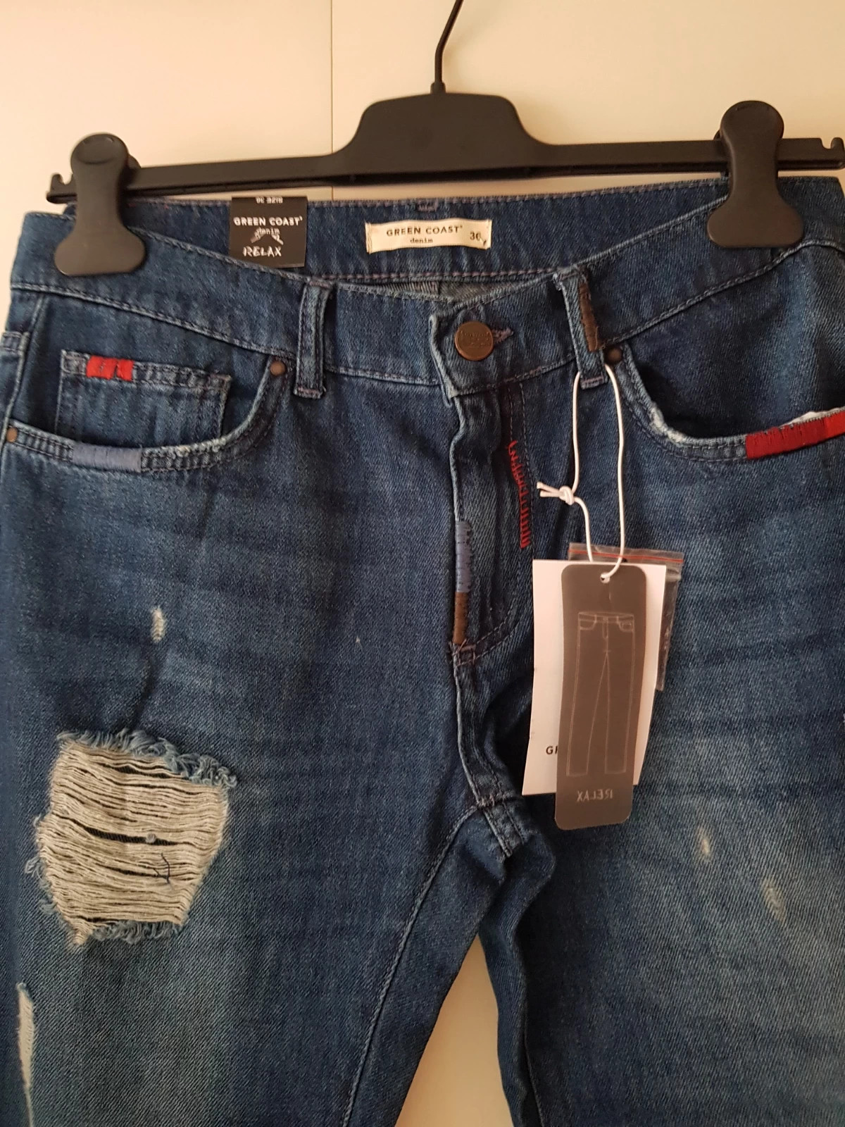 Vaqueros juveniles con rotos👖 – Green Coast – taille S / 36 / 8 5