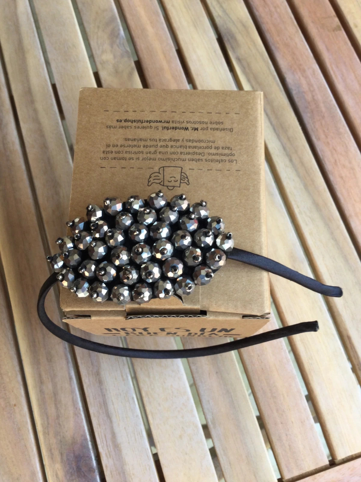 Preciosa diadema negra – perfumerías primor 3