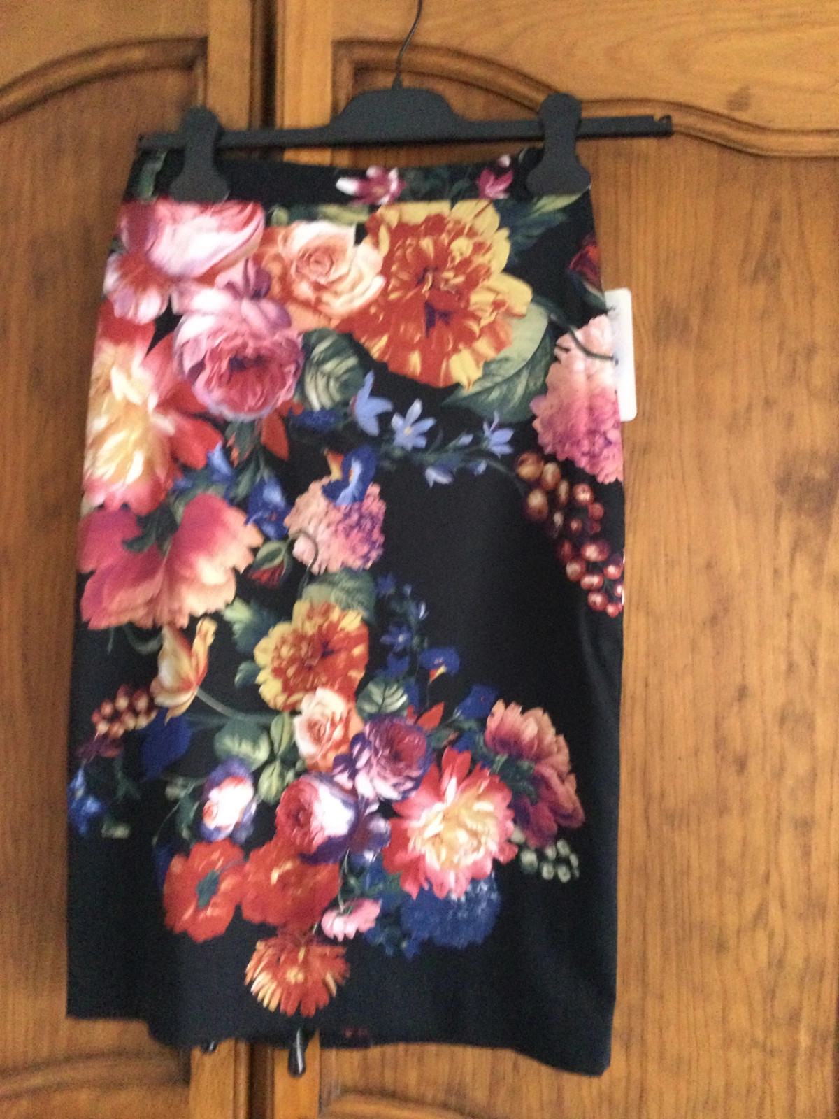 💝Preciosa falda negra de flores/Belle Jupe noir ave fleurs 💝 – Fórmula Joven – taille S / 36 / 8 2