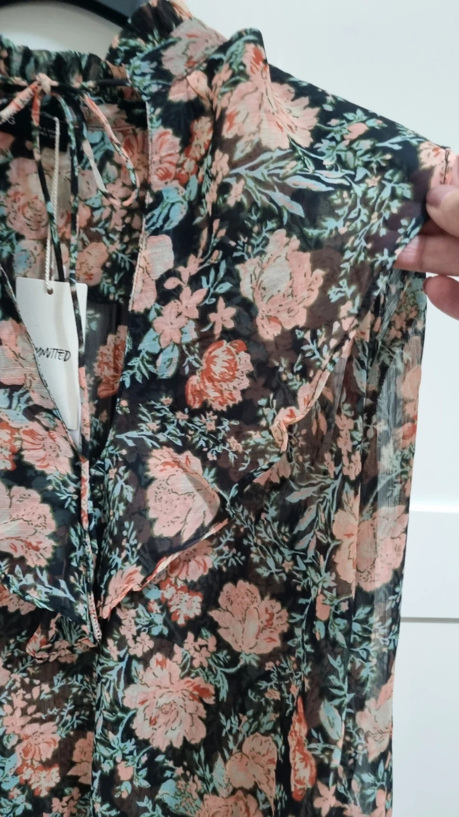 🌷Blusa estampado Flores Mango 🌷 – Mango – taille S / 36 / 8 3
