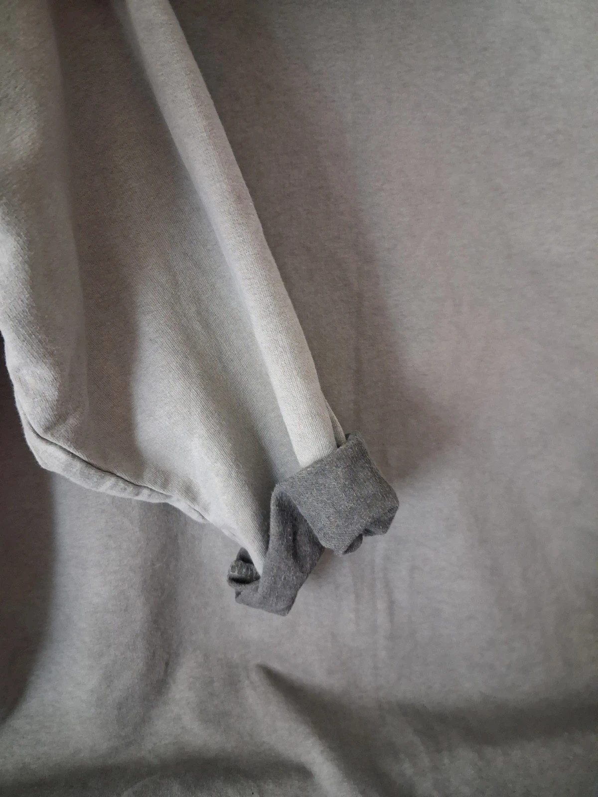 Sweat kaki capuche – Styled In Italy – taille Taille unique 5