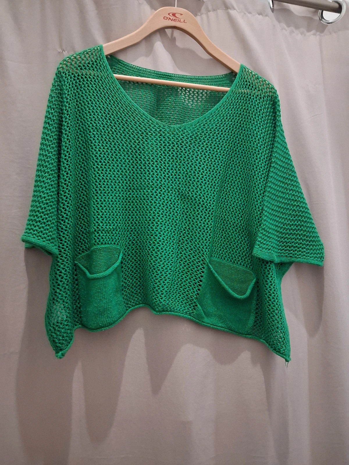 Haut vert crochet