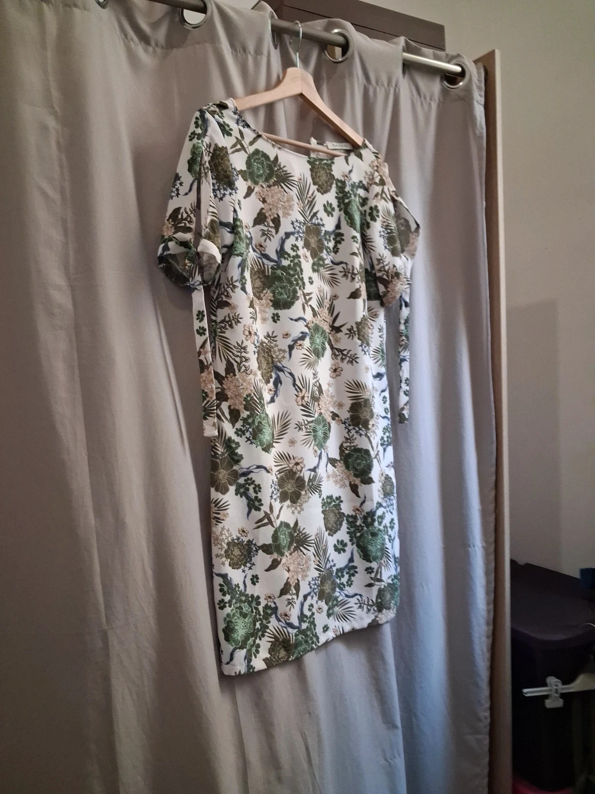 Robe printanière Betty Barclay – Betty Barclay – taille S / 36 / 8 2