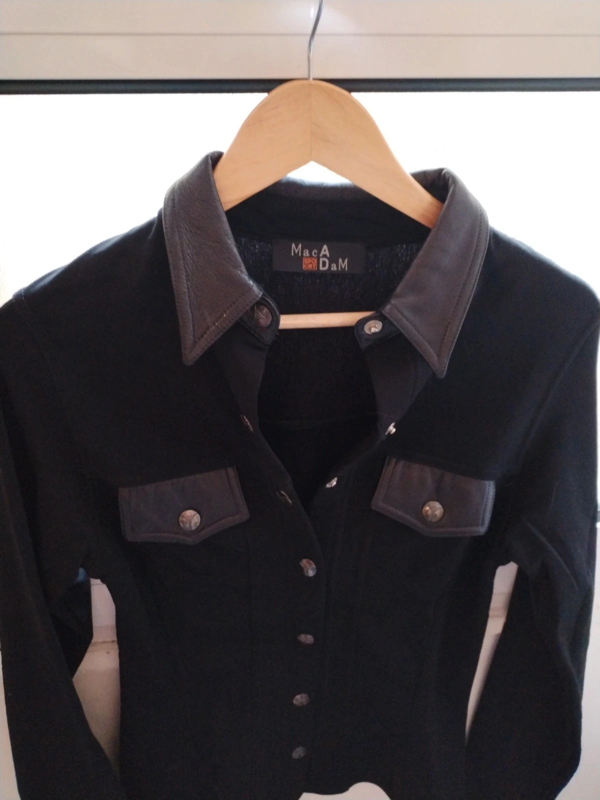 Chemise sur chemise noire – Marithé + François Girbaud – taille S / 36 / 8 2