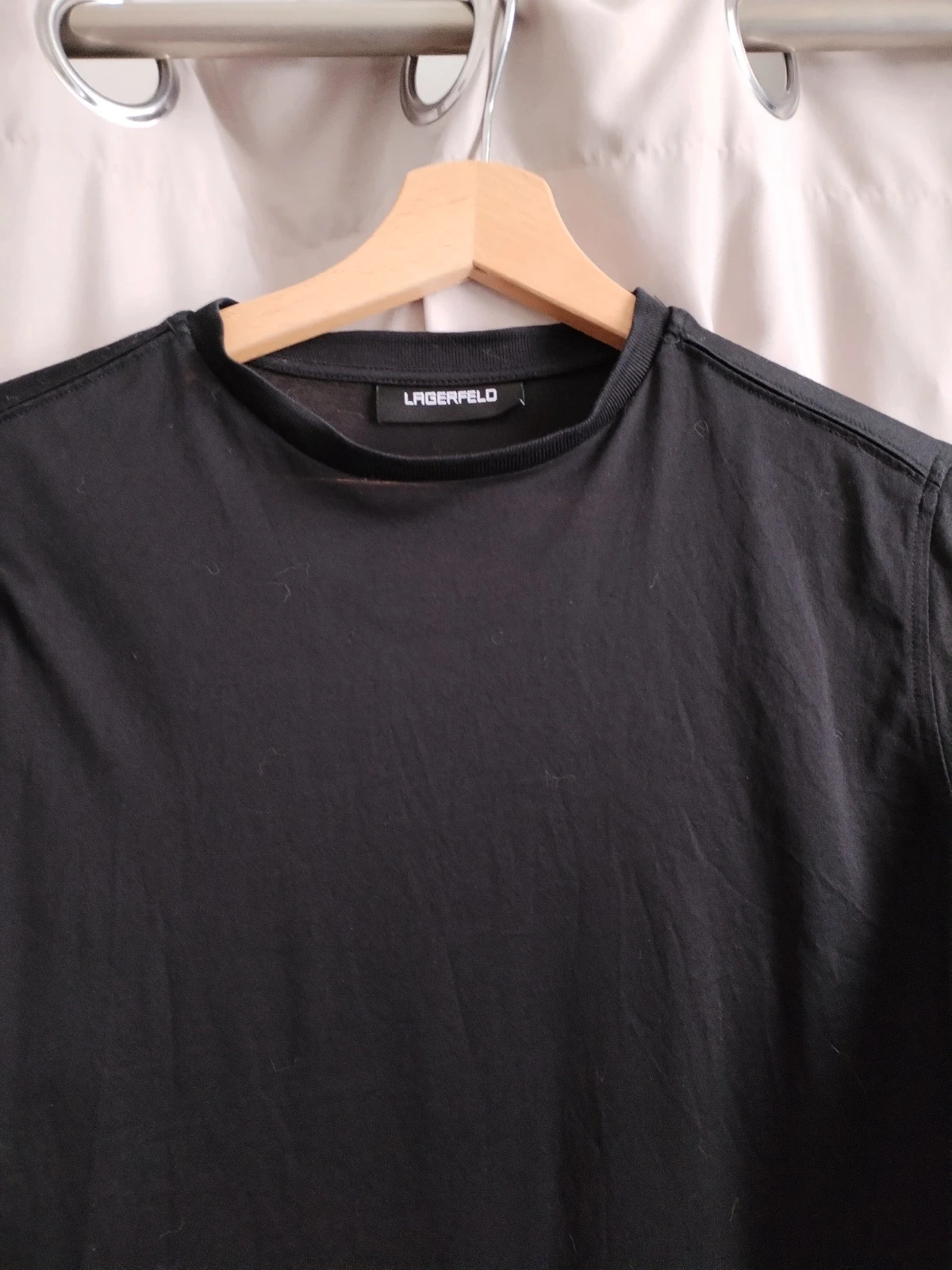 T shirt noir en maille KL