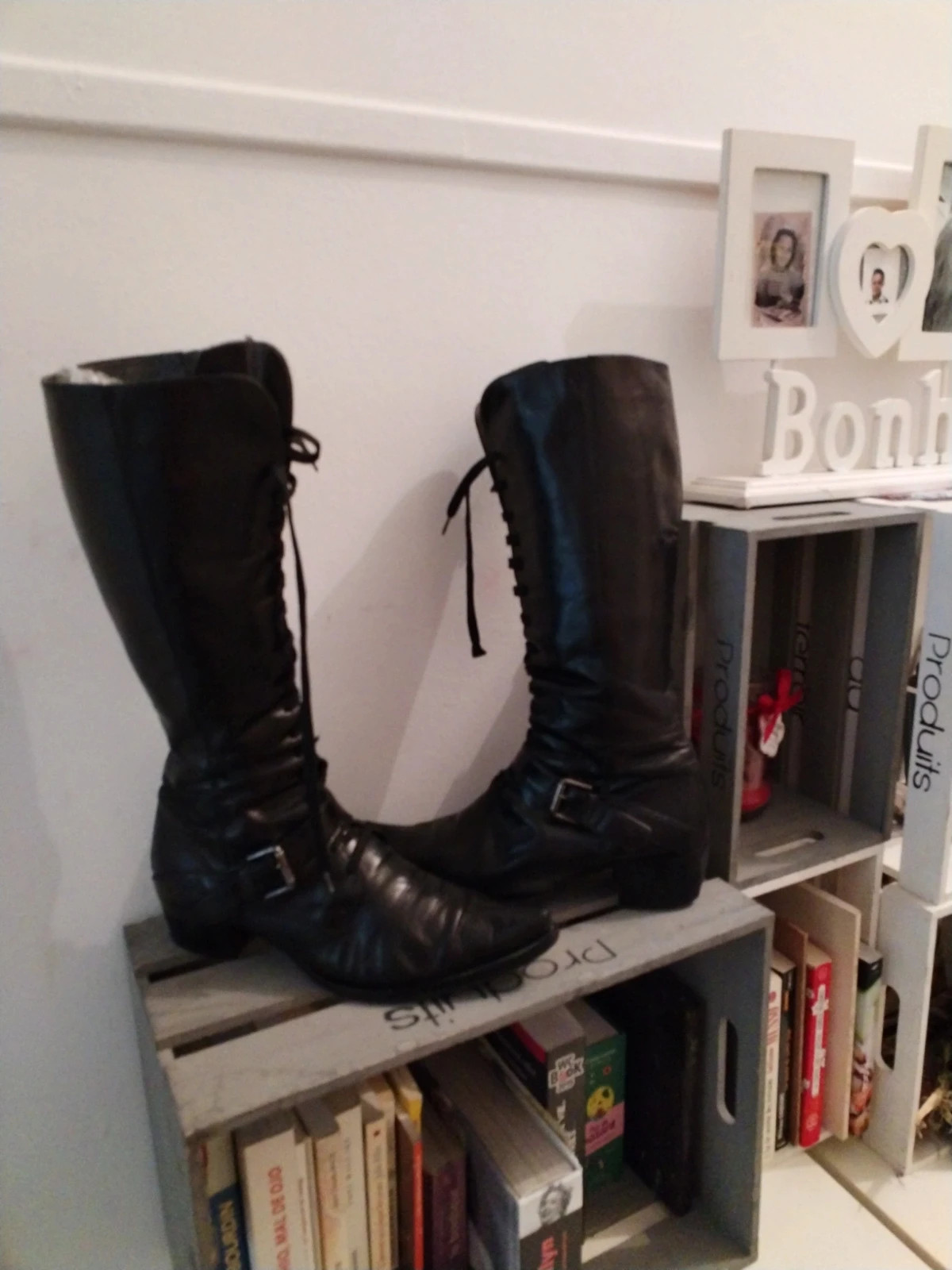 Bottes cuir noir lacets San marina