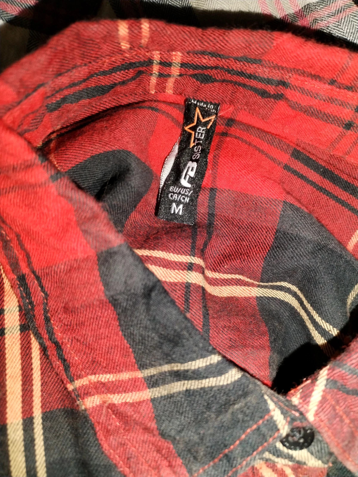 Chemise rouge noir carreaux