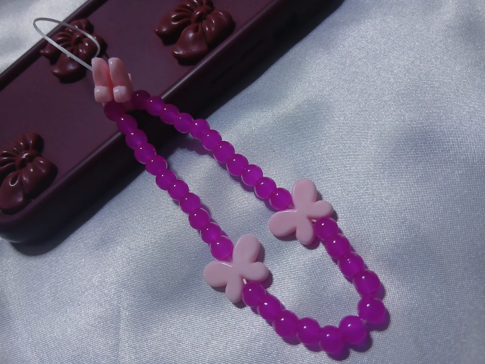 Charme phone tasbih papillon Nour 13 – Fait main 3