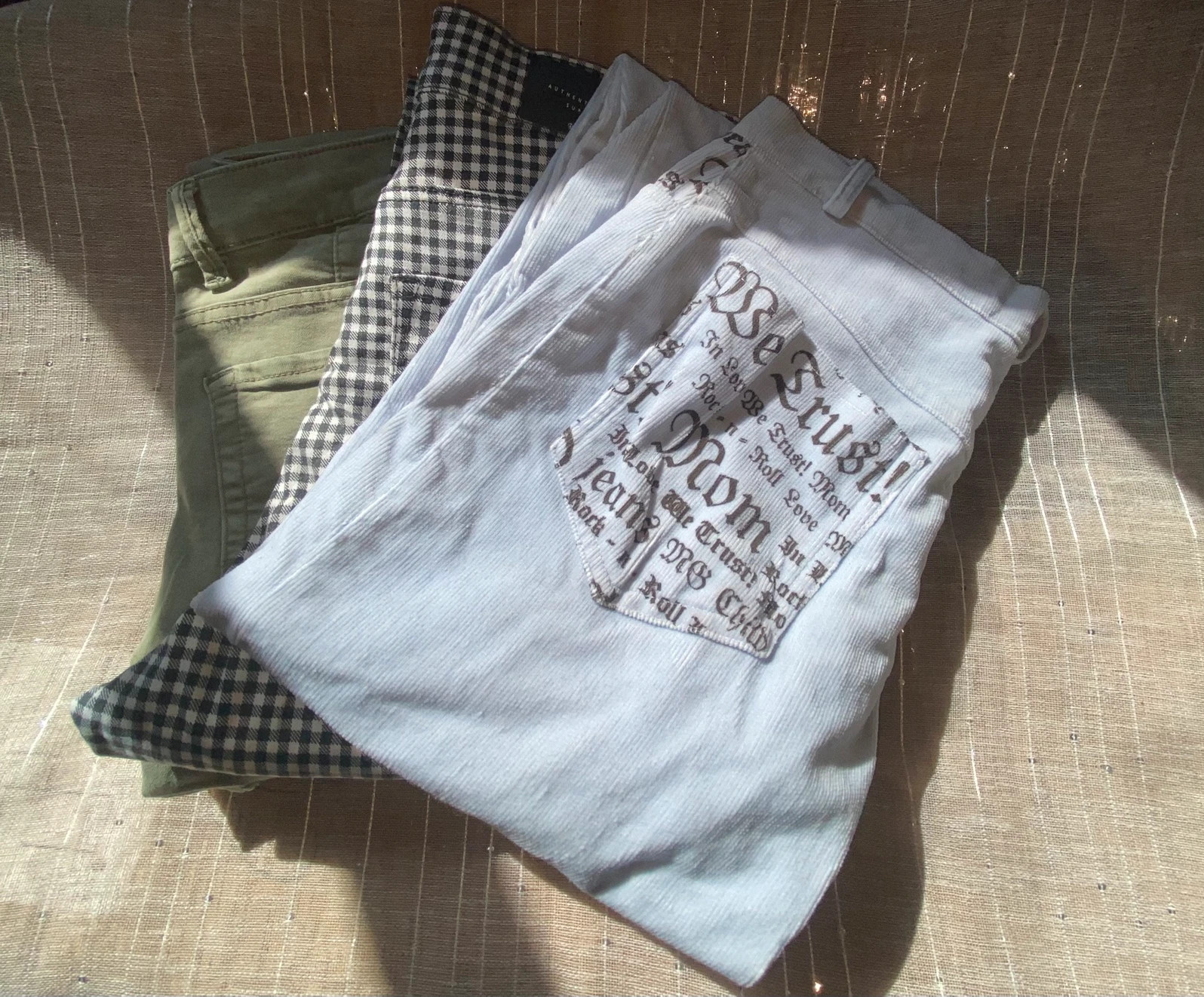 Lot 2 pantalons moulants Bershka (vert) & Stradivarius (36/38)