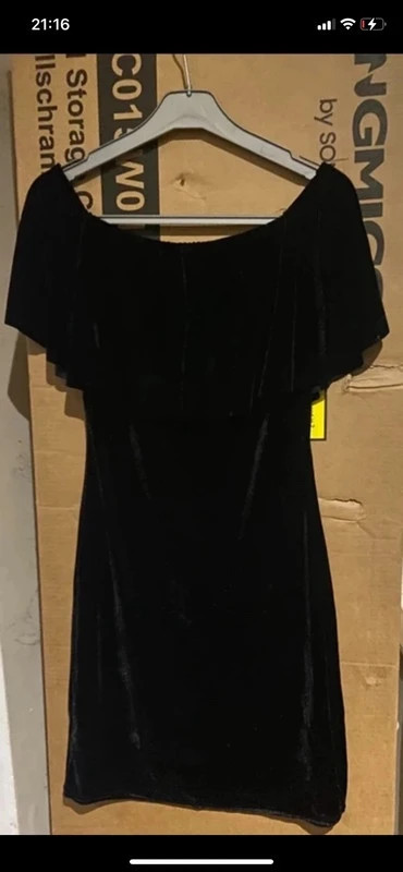 Sublime robe noire en velours col bateau - Chic & Ultra Féminine – Vintage – taille Taille unique 2