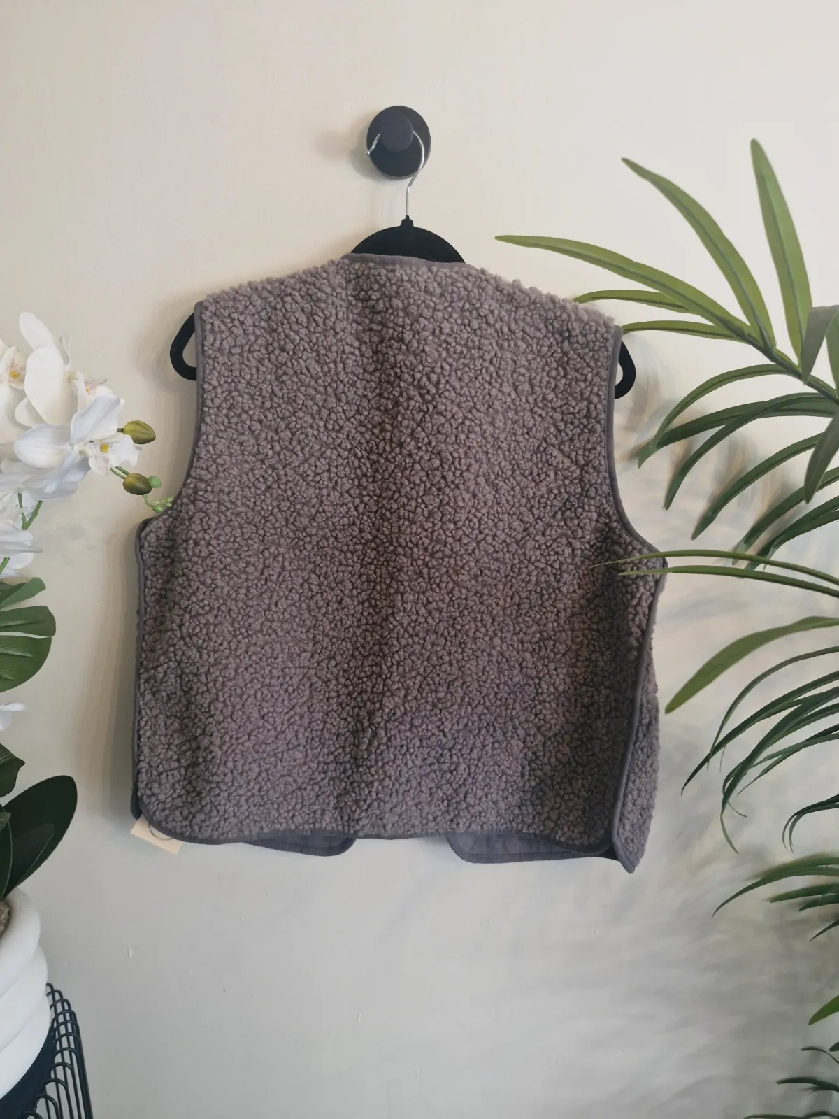 Veste sans manches  – Sans marque – taille Taille unique 2