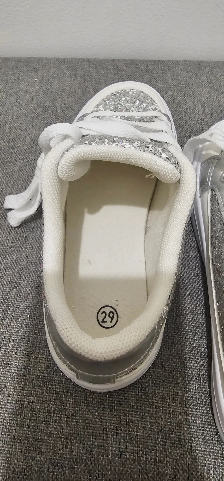 Baskets pailletées argentées taille 29 neuves – Autre – taille EU 29 2