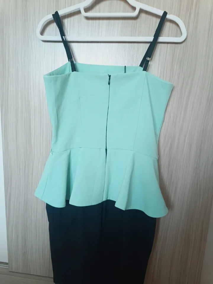 Vestido corto Rinascimento verde menta y negro – Rinascimento – taille M 3